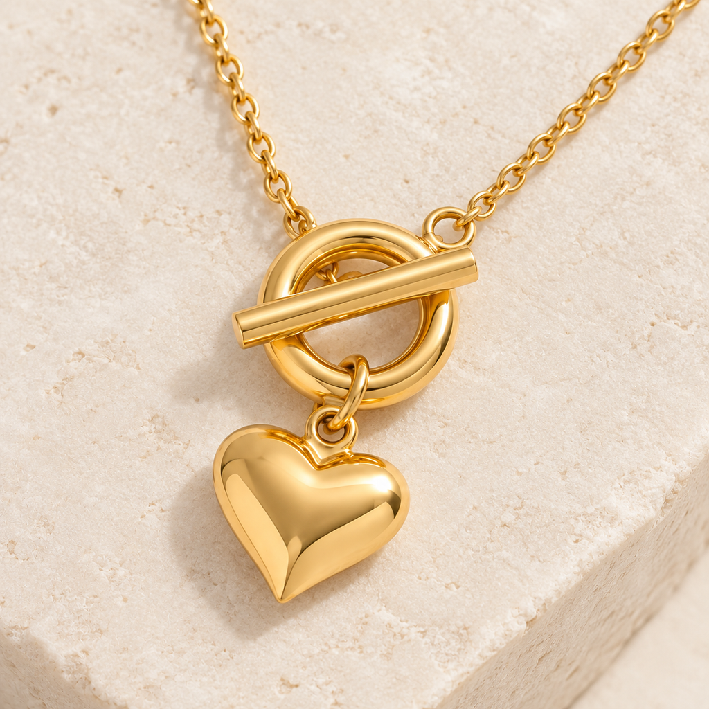 Mary — Collar dorado con corazón