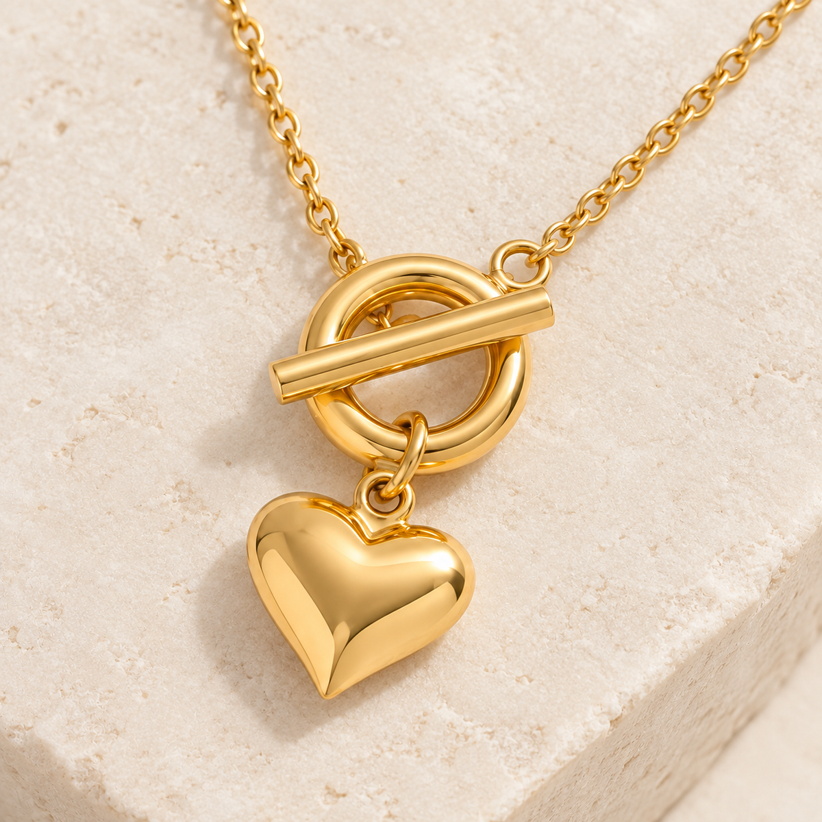 Mary — Collar dorado con corazón