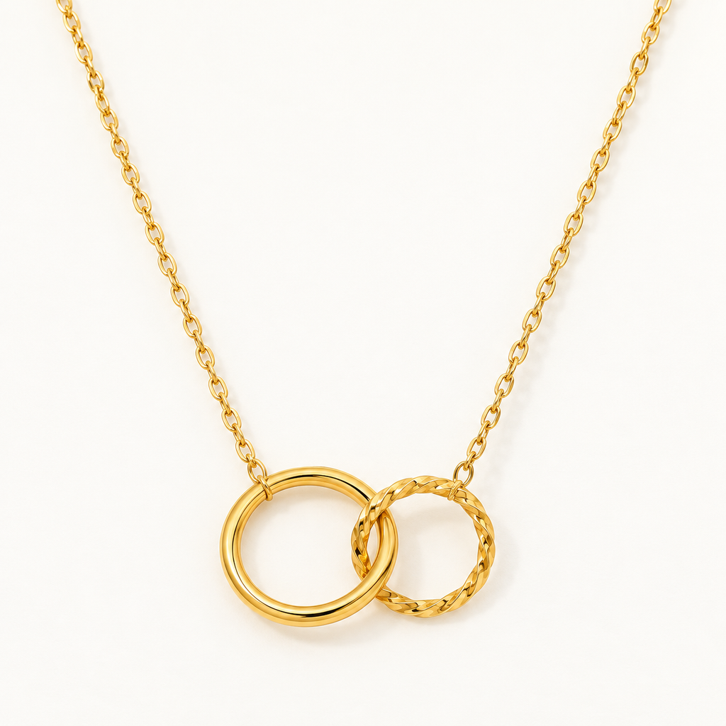 Lía — Collar dorado de aros entrelazados